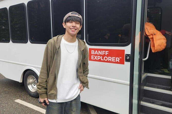 Moraine Lake Louise Shuttle Bus | Banff Explorer Direct Service. - Value for Money