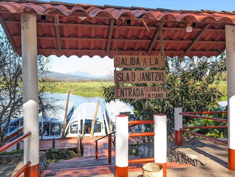 Morelia: Traditional Patzcuaro - Janitzio: The Iconic Island on Patzcuaro Lake