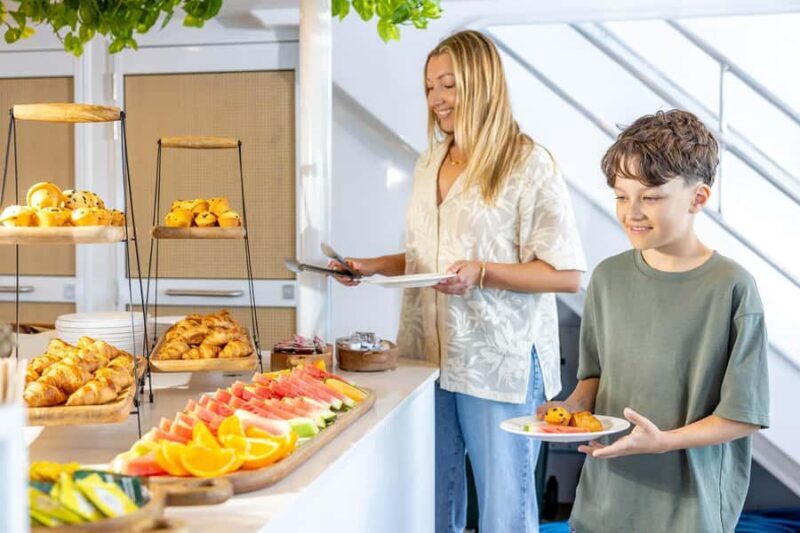 Moreton Island: Dolphin & Tangalooma Wrecks Snorkel Cruise - FAQ