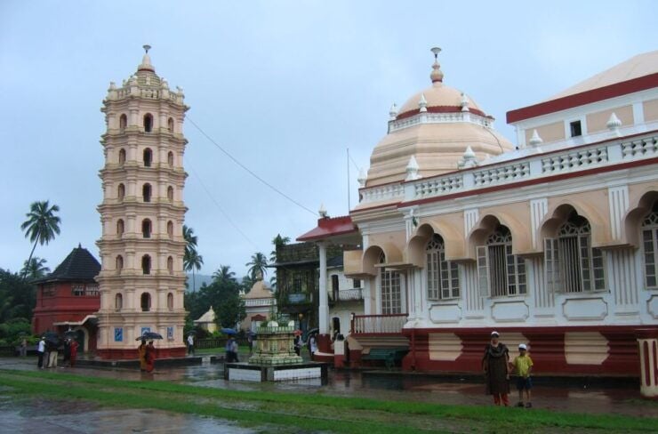 Mormugao Port: 6-Hour Private Goa Tour - Driver and Language Communication