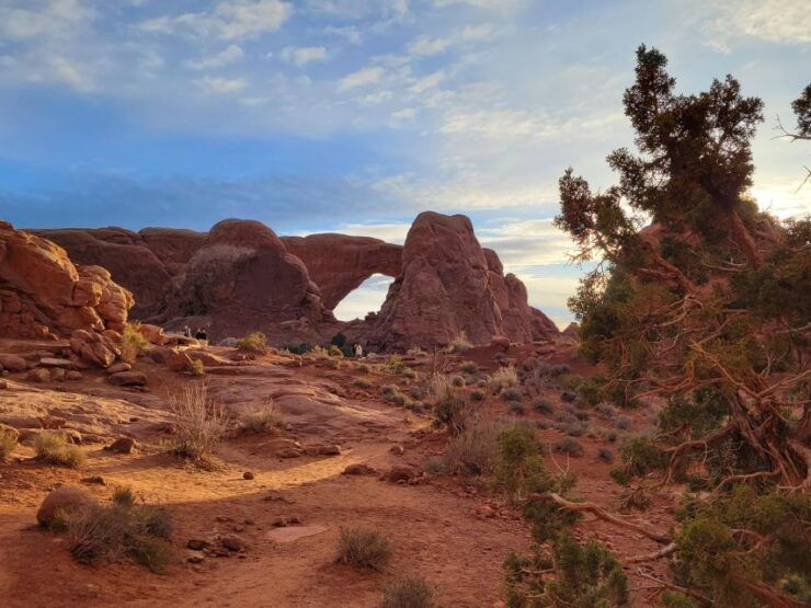 Morning Arches National Park 4x4 Tour - Experience Highlights