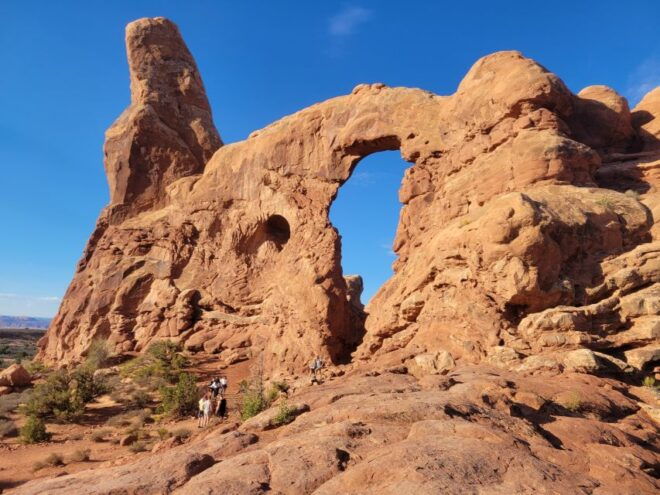 Morning Arches National Park 4x4 Tour - Background