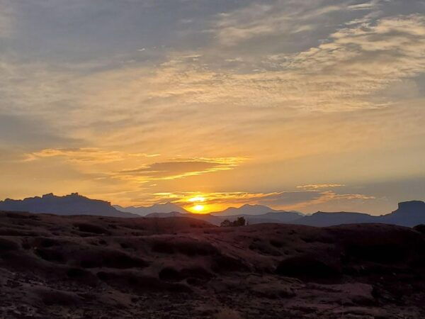 Morning Arches National Park 4x4 Tour - Common Questions