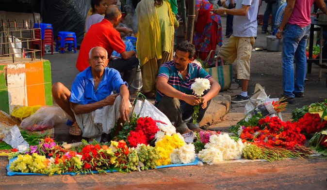 Morning Bazaar Walking Tour in Kolkata - Inclusions