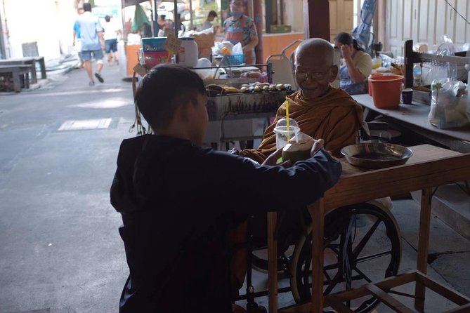 Morning Buddhist Almsgiving and Temple & Market Tour - Questions and Support