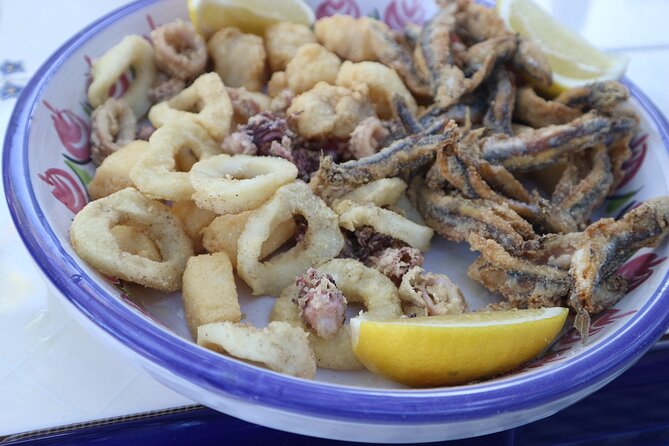 Morning Class: Preparing Authentic Tapas for a Party - Creating a Beautiful Tapas Presentation