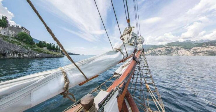 MORNING CRUISE WITH YOGA & RELAX ON HISTORICAL SAILBOAT - Activity Details