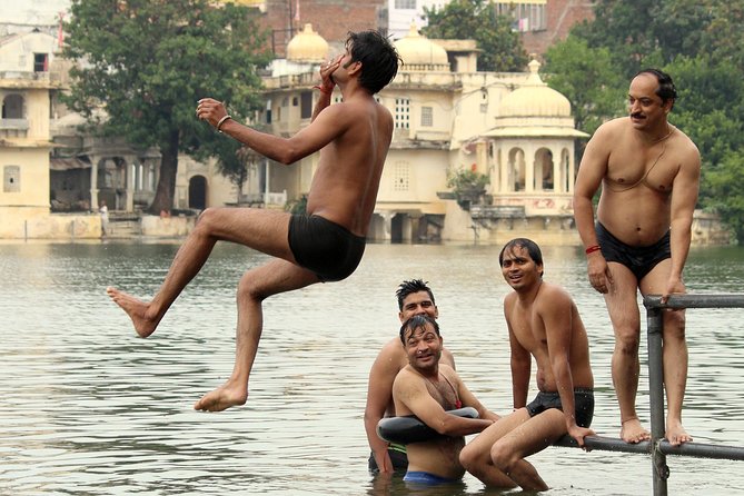 Morning Heritage Walk - TRAVEL WITH CHINMAY - With Local B. Fast - Itinerary Details