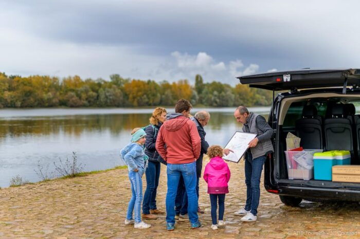 Morning - Loire Valley Wine Tour & Food Pairing, Vouvray - Local Attractions to Explore