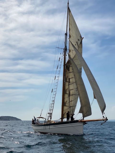Morning Sail on a Classic Ketch - Activity Details