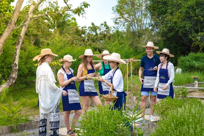 Morning Session - Thai Cooking Class in Traditional Pavilion With Beautiful Farm - Instructor, Farm, and Benefits for Large Groups