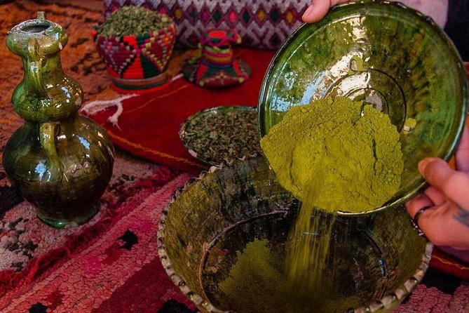 Moroccan Art Henna Traditions - Traditional Henna Application Techniques