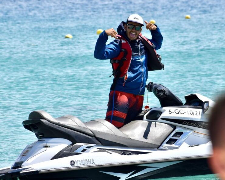 Morro Jable: Jet Ski and Banana Boat Trip With Instructor - Activity Details