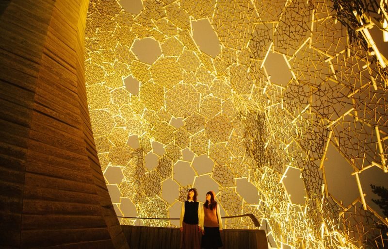 Mosaic Ferris Wheel & Kitano Ijinkan Street & Arima Onsen & Mt. Rokko Night View Kobe Day Trip (Round Trip from Osaka) - Is this Kobe day trip right for you?