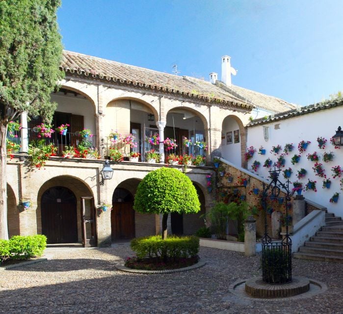 Mosque, Alcazar and Jewish Quarter - Historical Landmarks of Cordoba