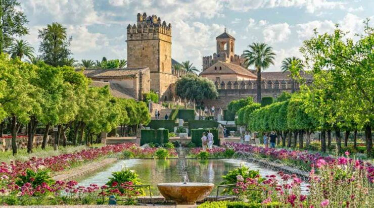 Mosque, Alcazar and Jewish Quarter - Cultural Fusion Experience