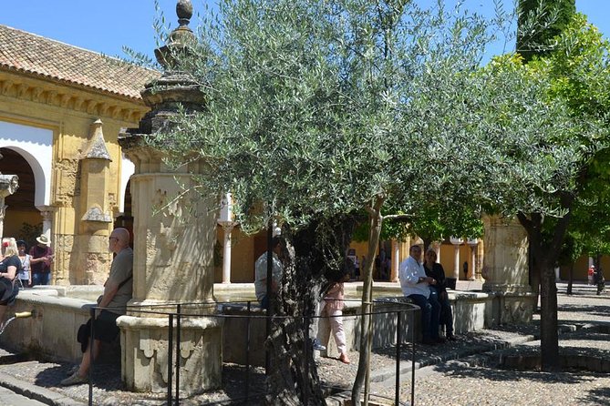 Mosque Cathedral of Cordoba History Tour - Historical Significance