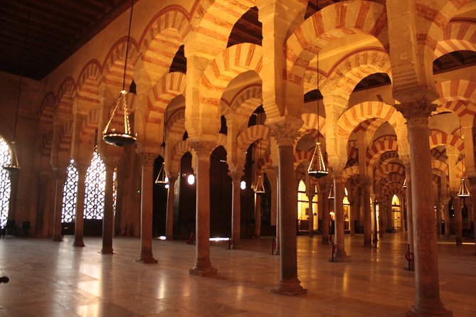 Mosque Experience - Cultural and Religious Practices at the Mosque