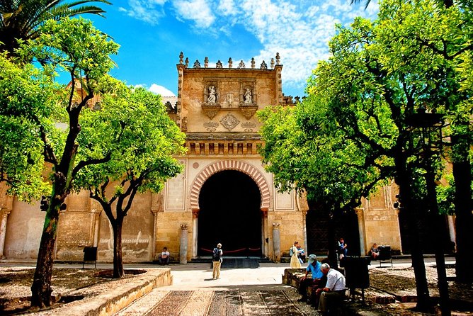 Mosque of Cordoba, Jewish Quarter & Synagogue Tour From Seville - Tour Guide Reviews