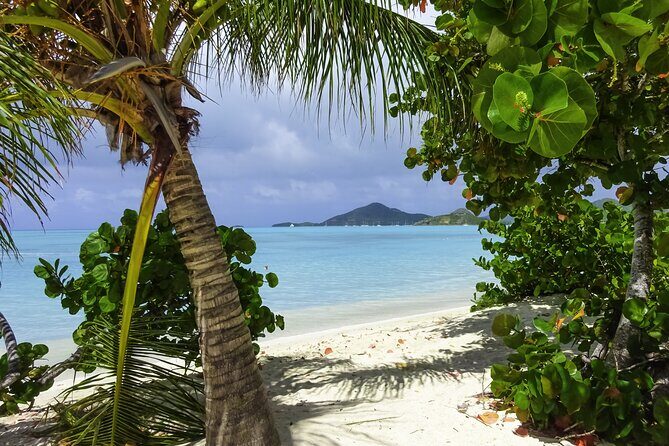 Most Beautiful Beaches of Antigua: Valley-Jolly or Fort-Dickenson - Most Beautiful Beaches of Antigua: Valley-Jolly or Fort-Dickenson