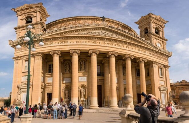 Mosta: City Highlights Tour With Buffet Lunch - Guidance and Assistance