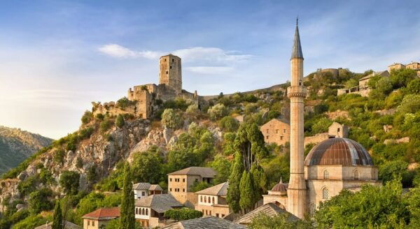 Mostar: 1-Way Herzegovina Highlights Tour to Dubrovnik - Relaxing at Kravica Waterfalls