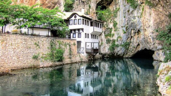 Mostar: 1-Way Herzegovina Highlights Tour to Dubrovnik - Arrival in Dubrovnik
