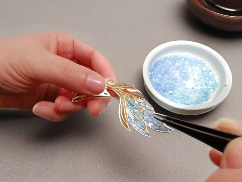 Mother-of-Pearl Jewelry Workshop in a Historic Shanghai Alley - At a glance