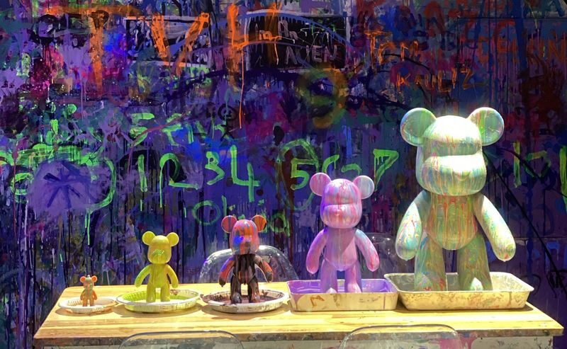 Motion, Splat, Slime & Bear Brick Art Painting in Jakarta - Pick the kind of art you want to make