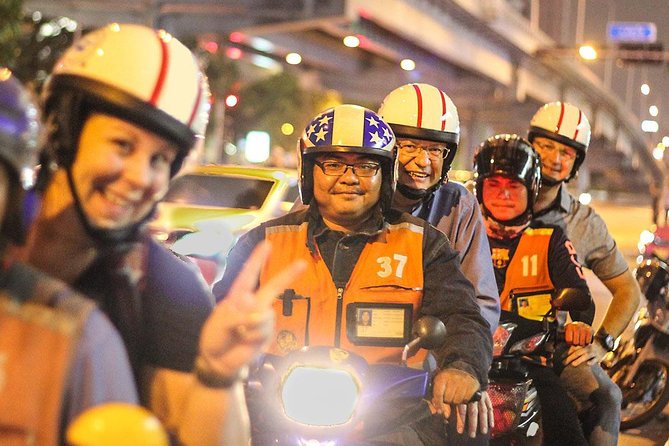 Motorbike City & Temple Tour With Golden Buddha, Reclining Buddha & Wat Arun - Experience Highlights