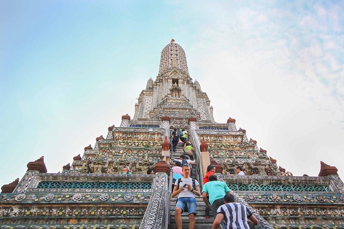 Motorbike Temple & City Tour With Golden Buddha, Reclining Buddha & Wat Arun - City Tour With Wat Arun