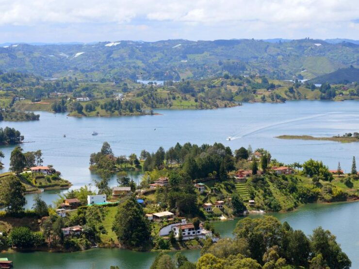 Motorcycle Tour From Medellin to Guatape - Experience Highlights