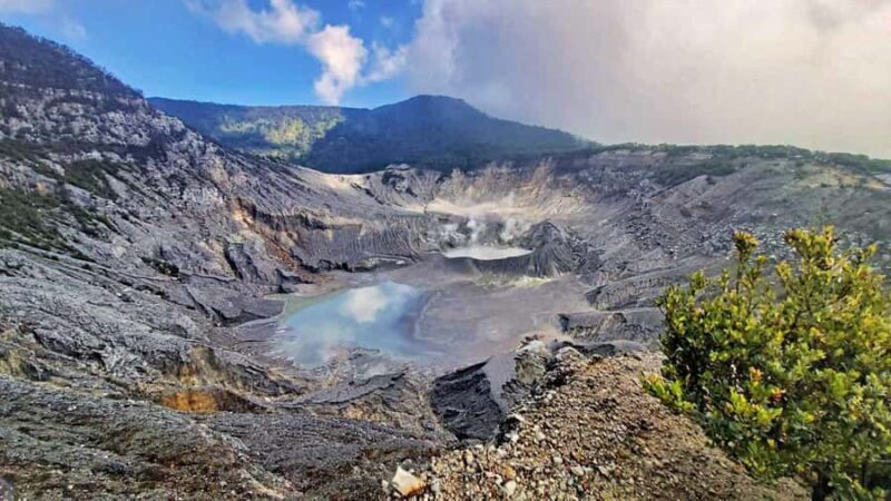 motorcycle Tour view natural Lembang volcano and hot springs - Who Will Love This Tour?