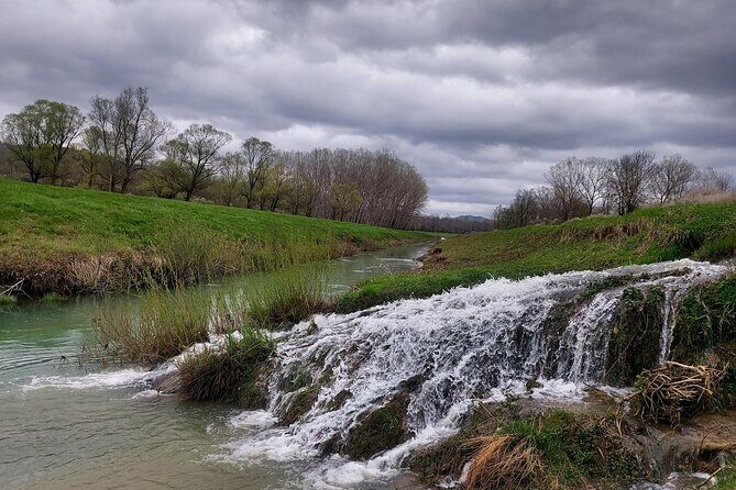 Motovun Area Hiking Tour with a Historian - The Itinerary in Detail
