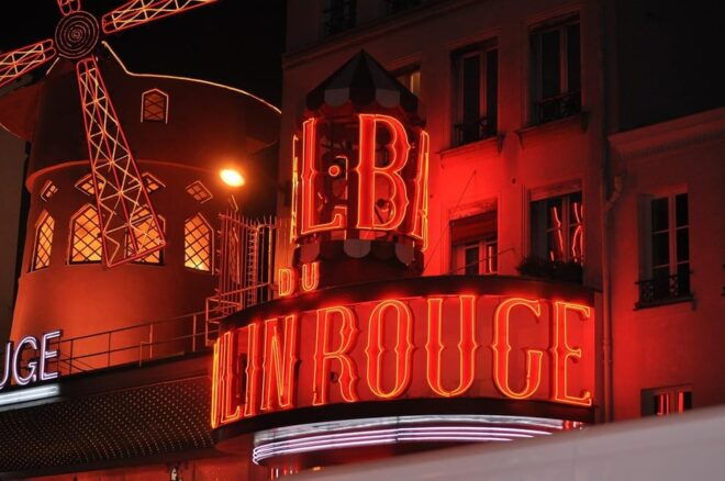 Moulin Rouge Show With Optional PVT Transportation (Max 7) - Venue Information