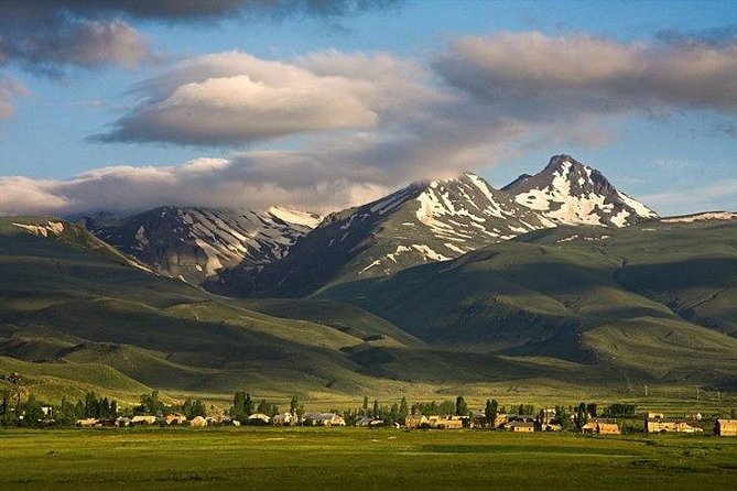 Mount Aragats, Amberd Fortress, Saghmosavank Monastery, Alphabet - Private Tour - Customer Reviews