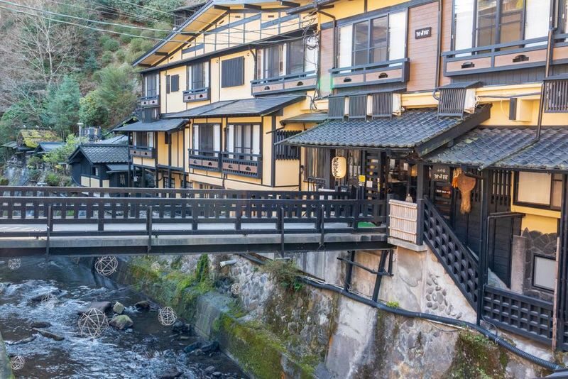 Mount Aso Crater, Kusasenri, Kamishikimi Kumanoza Shrine, Kurokawa Onsen (Departing from Fukuoka/Kumamoto) - What the long drive buys you