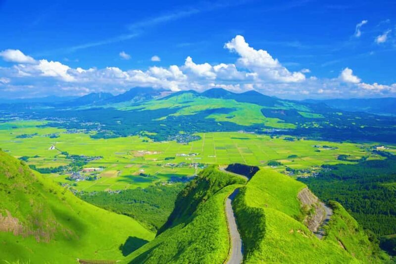 Mount Aso & Kurokawa Onsen: A Kyushu Day Trip - Who Would Love This Tour?