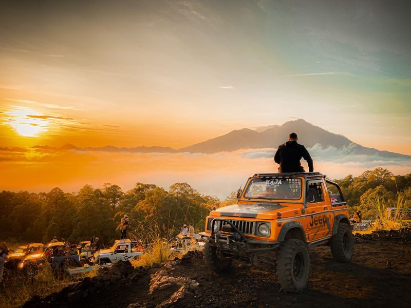 Mount Batur 4WD Jeep Sunrise with Photographer and Custom Jeep Color - At a glance: what makes this Mount Batur trip different