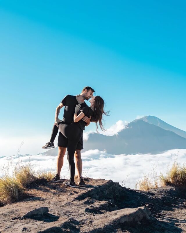 Mount Batur Alengkong Sunrise Trekking with Optional Photographer - Hot springs, waterfalls and coffee after the hike