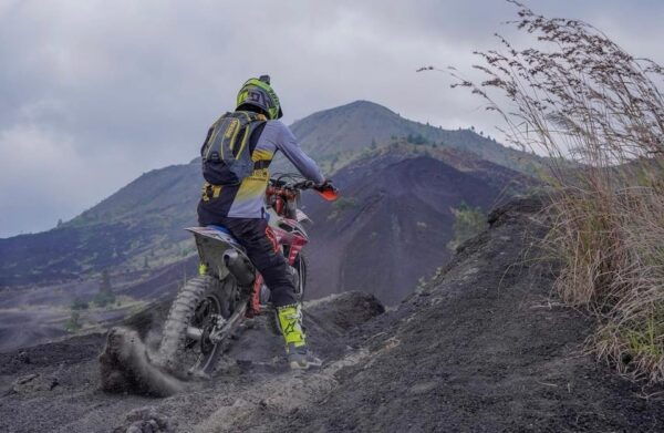 Mount Batur Dirt Bike Adventure & Hot Spring - Questions You May Have