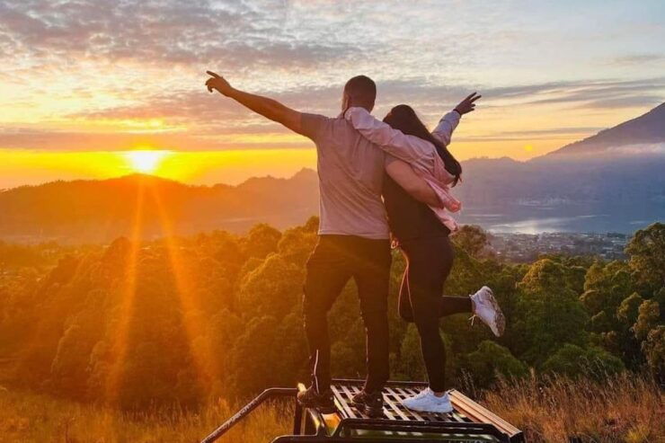 Mount Batur: Guided 4WD Jeep Sunrise & Natural Hot Spring - Sunrise Experience From Inactive Volcano