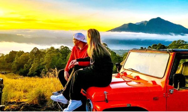 Mount Batur: Jeep Sunrise Adventure and Hot Spring - Recommended Packing List