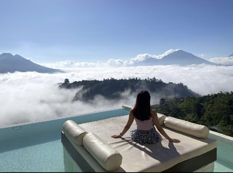 Mount Batur Sunrise Jeep & Kintamani Cafe Tour With Photographer - What the price covers, and what to bring