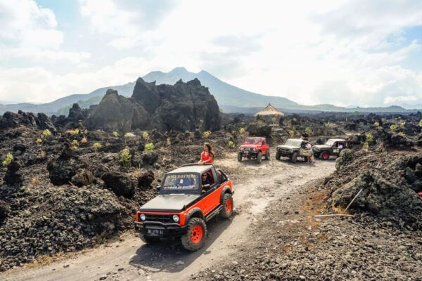 Mount Batur: Sunrise Jeep Tour & Natural Hot Spring - Booking and Cancellation Policy
