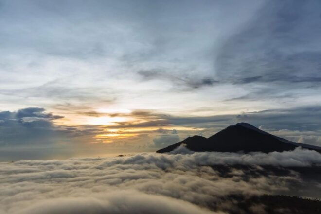 Mount Batur: Sunrise Trek & Ubud's Best Sights Experience - Activity Description