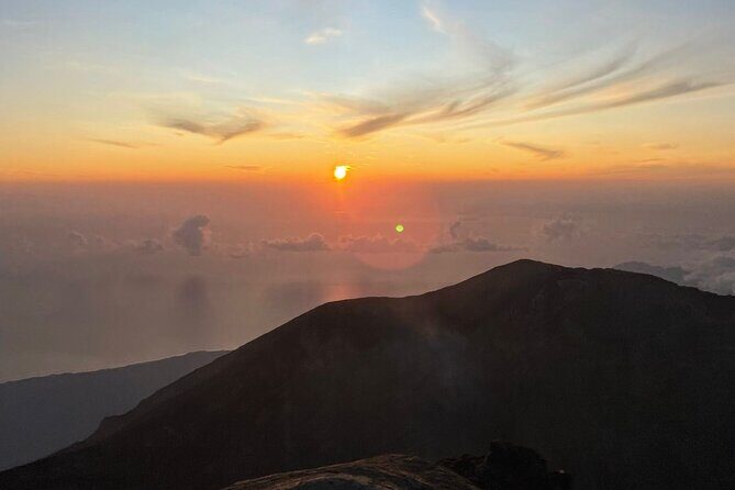 Mount Batur Sunrise Treking Guide Ticket And Transfer - The Trek: What to Expect
