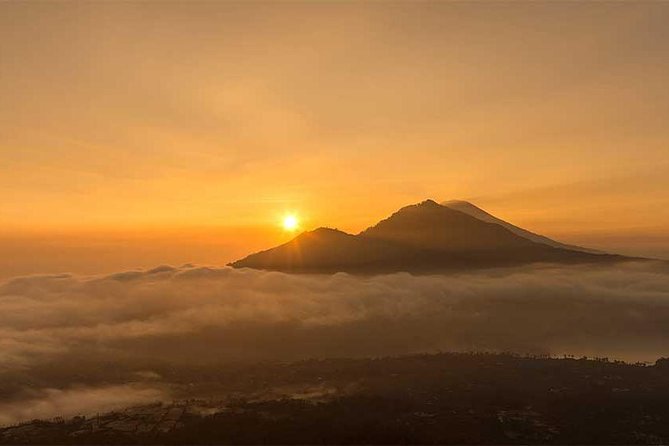 Mount Batur Sunrise Trekking and Natural Hot Spring - Essential Packing List
