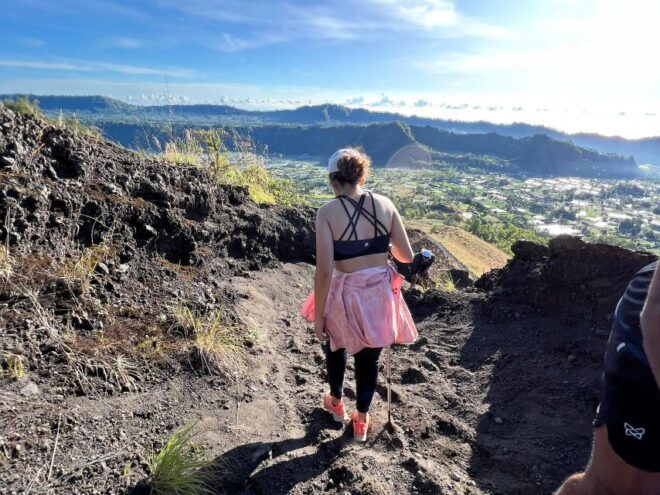 Mount Batur Sunrise Trekking Guide - Guides Assistance and Service