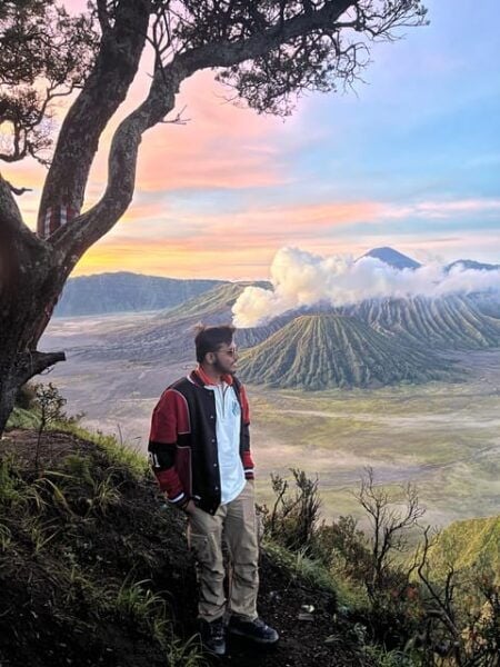 Mount Bromo Sunrise 1 Day Tour From Yogyakarta - Booking Information